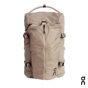 【瑞士 On 昂跑】18L Speed輕量後背包 沙色/黑