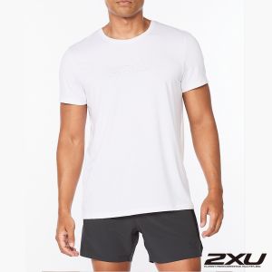 2XU 男 運動短袖LOGO上衣 白