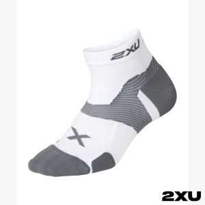 2XU Vectr Cushion 低筒襪 白/灰