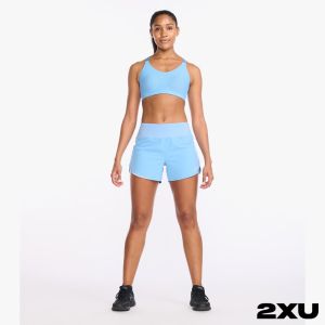 2XU 女 AERO 4吋短褲 天藍色