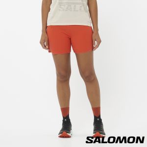 Salomon 女 SENSE AERO 運動短褲5吋 櫻茄紅