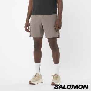 Salomon 男 SHKout Core 7吋運動短褲 鋼鐵灰