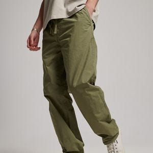 SUPERDRY 男裝 休閒長褲 Vintage Woven Joggers 橄欖綠