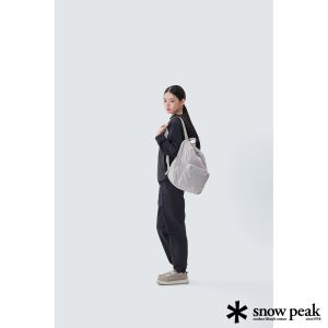 Snow Peak 中性款 Pro Light 背包 15L 淺灰