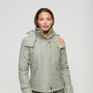 SUPERDRY 女裝 長袖外套 MOUNTAIN WINDCHEATER 灰